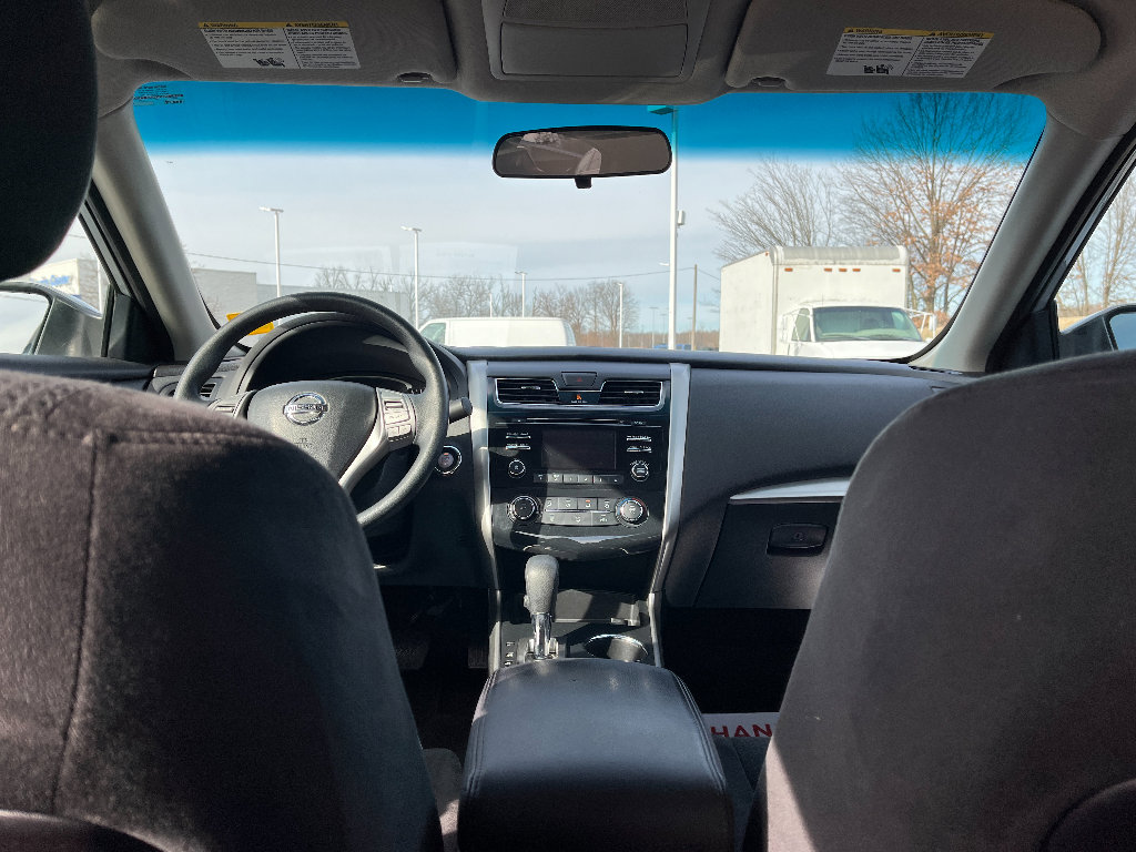 Used 2015 Nissan Altima 2.5 S w/ Power Driver Seat Package image 15