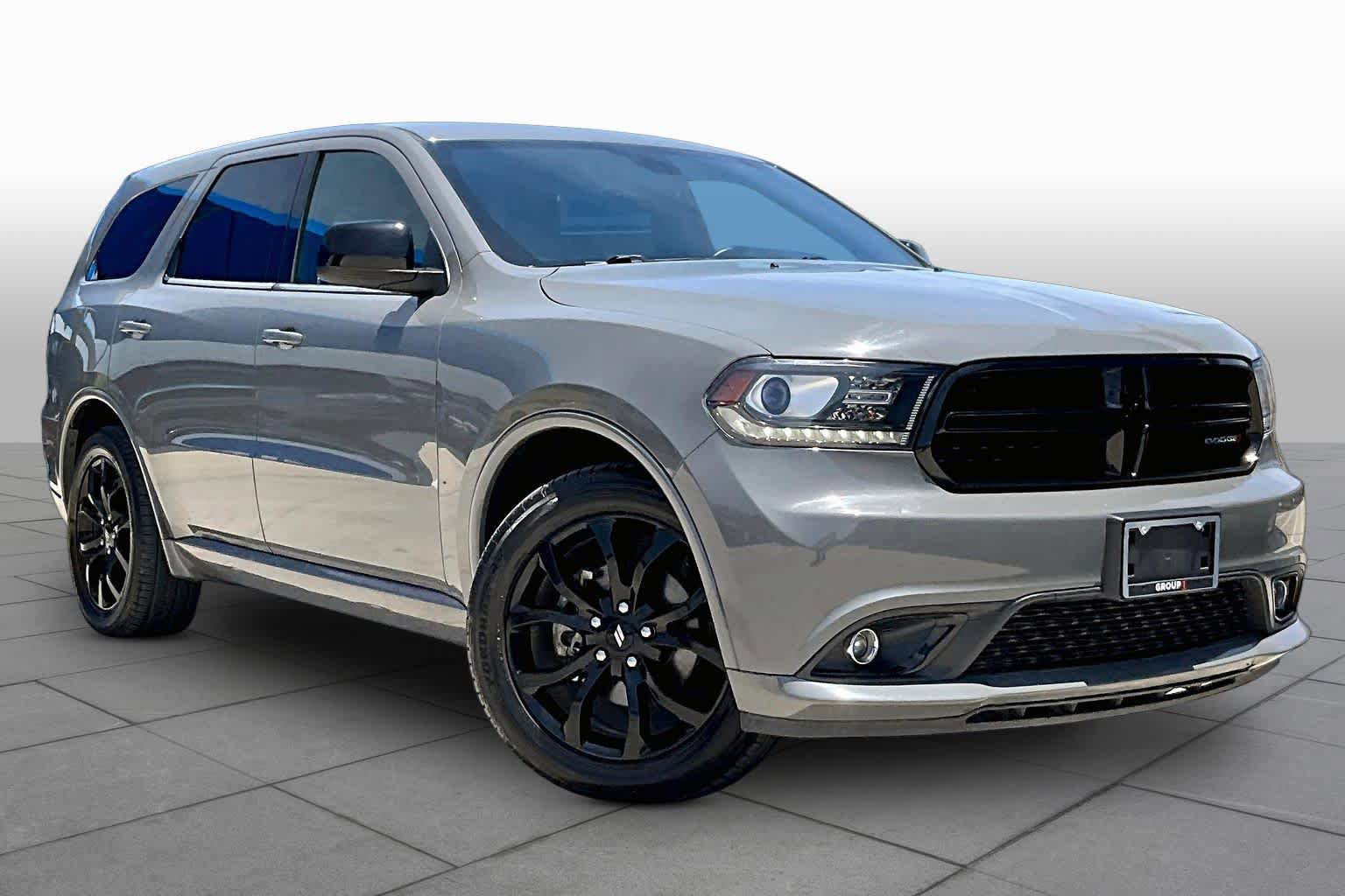 Used 2020 Dodge Durango SXT RWD image 3