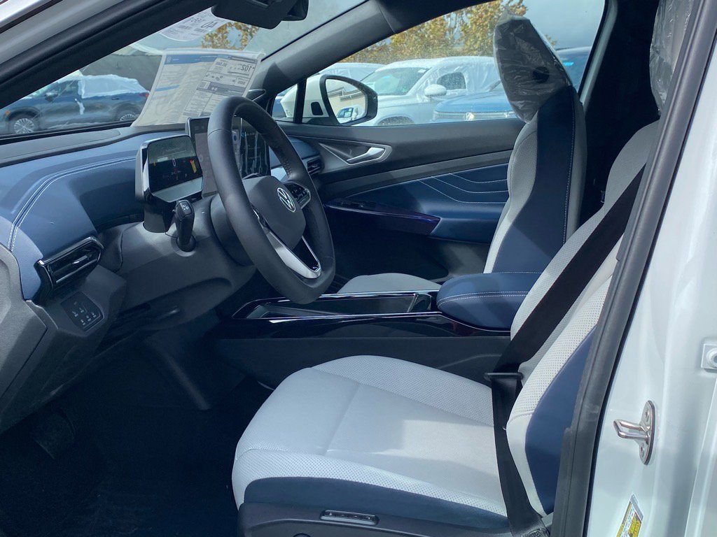 New 2025 Volkswagen ID.4 Pro image 7