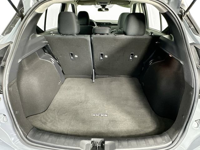 Used 2022 Nissan Kicks SV image 29
