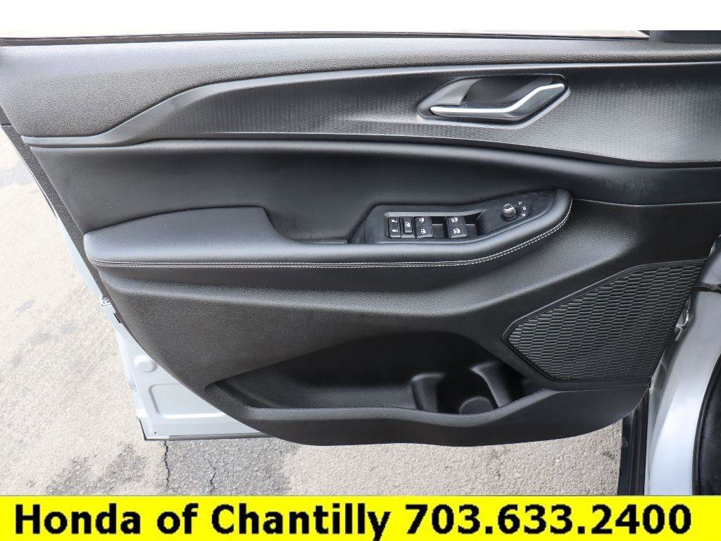 Used 2024 Jeep Grand Cherokee Altitude image 23