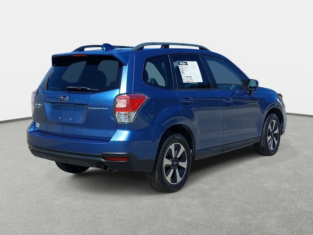 Used 2018 Subaru Forester 2.5i Premium w/ All-Weather Package AWD/4WD image 5