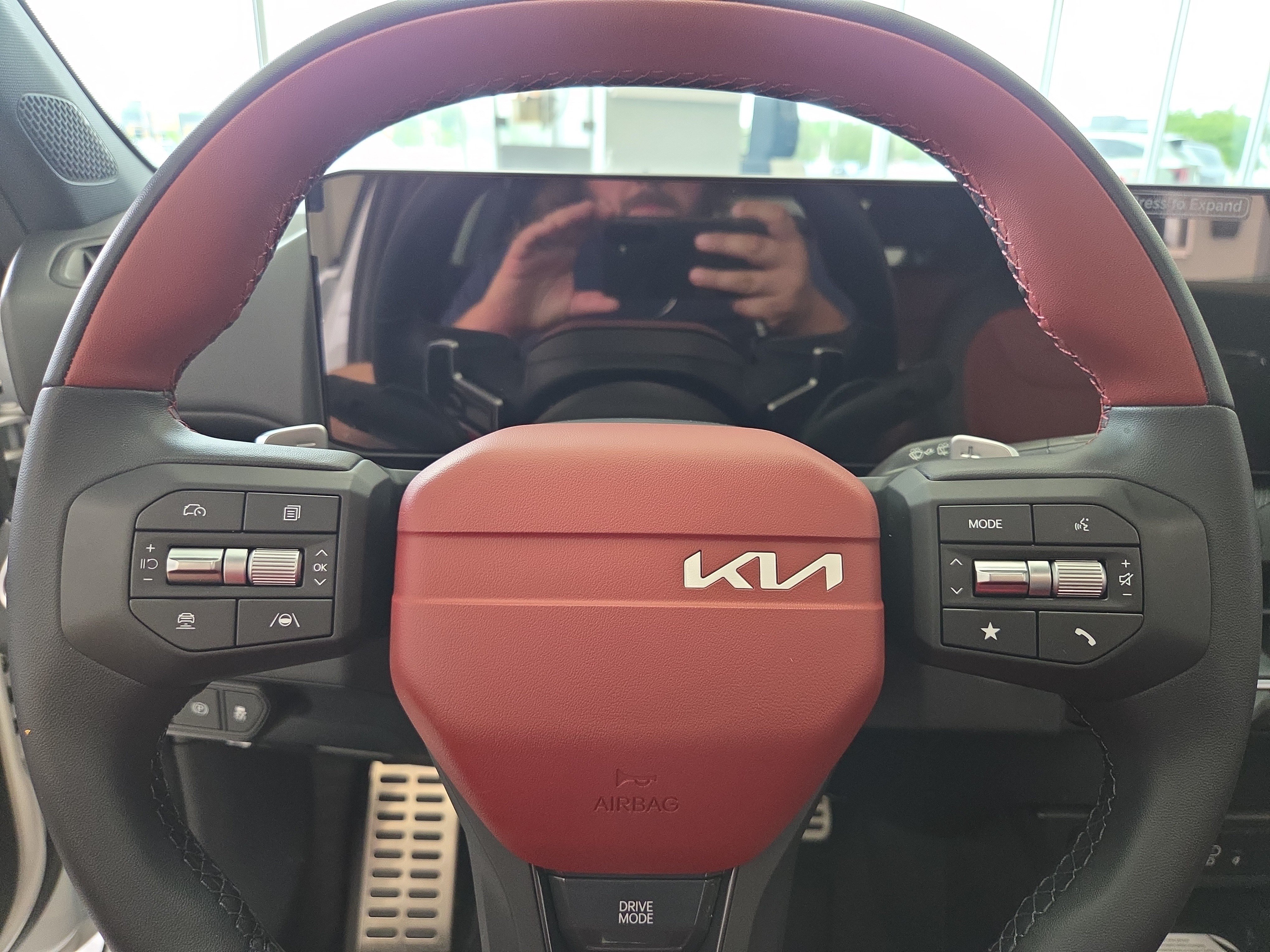 New 2026 Kia K4 GT-Line Turbo FWD image 9