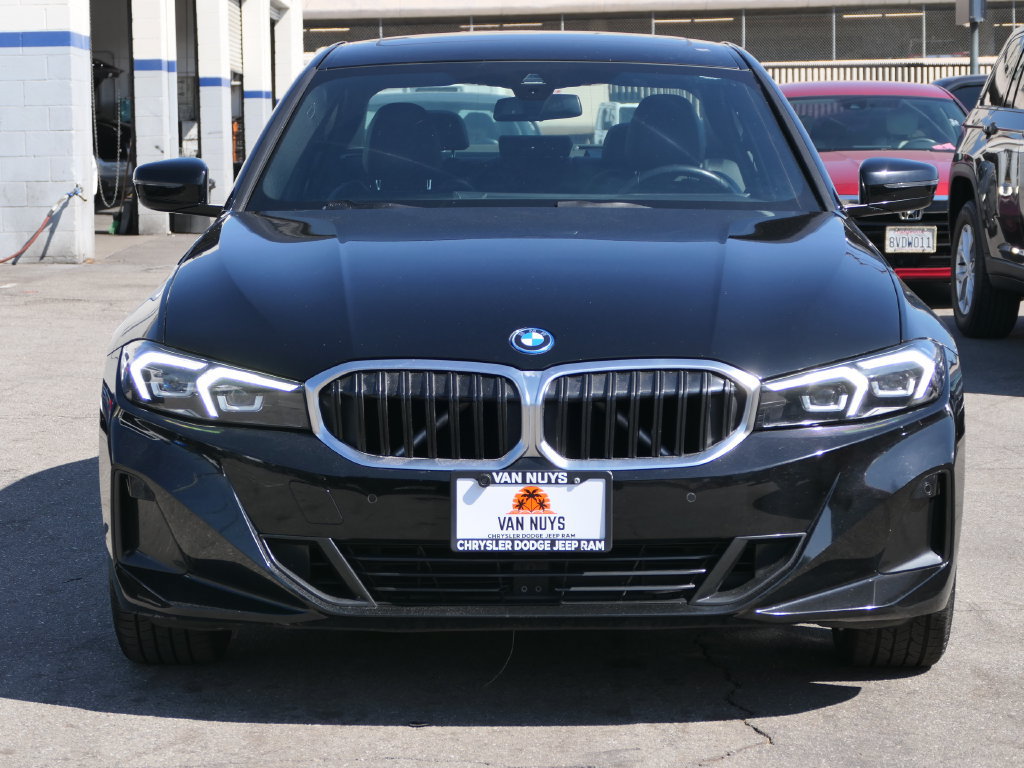 Used 2024 BMW 330e RWD image 6