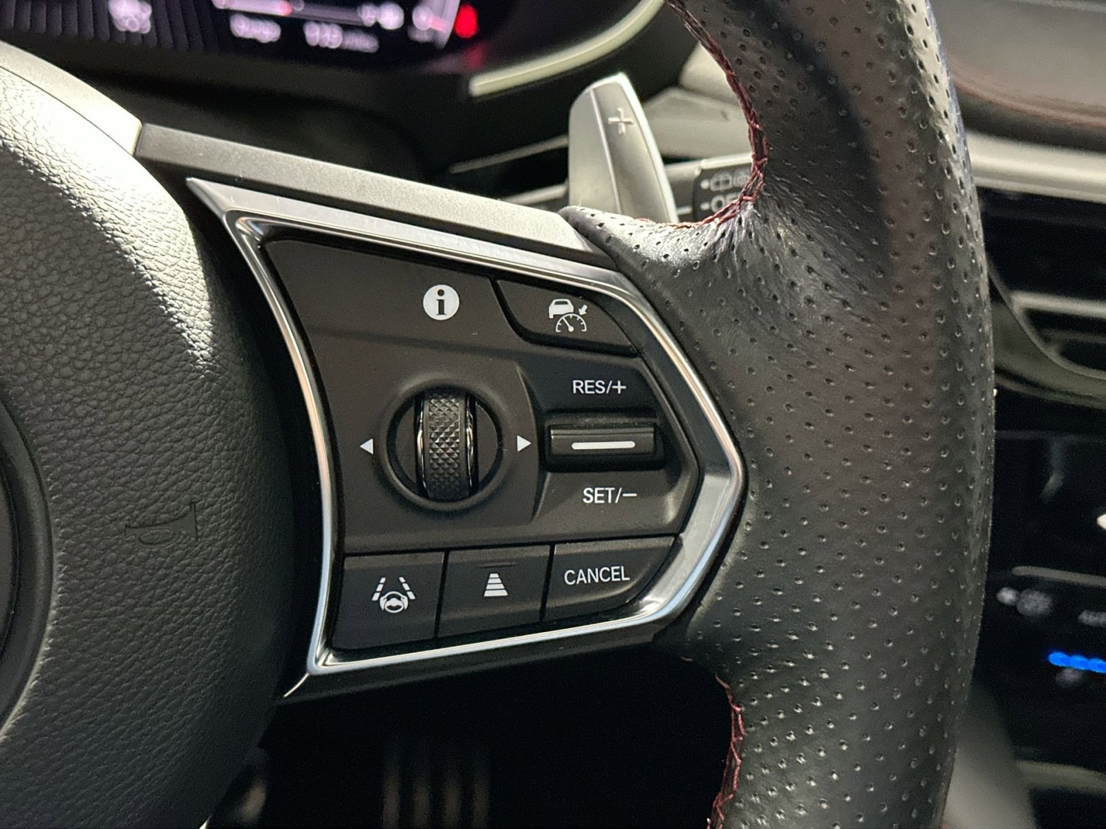 Used 2023 Acura MDX A-Spec image 20