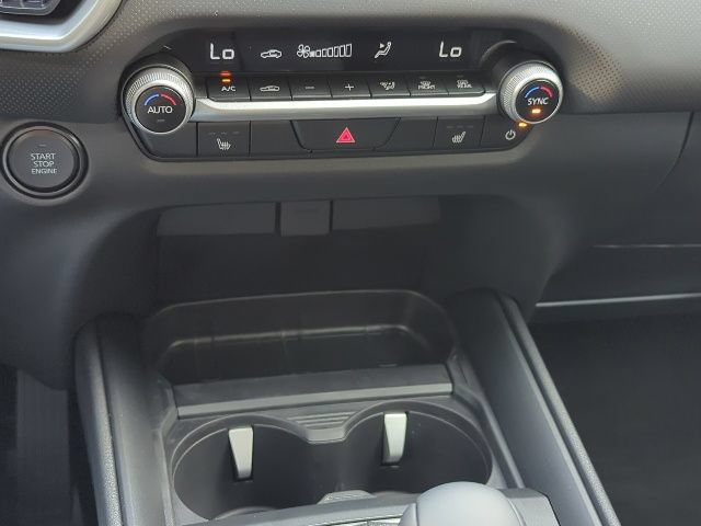 Used 2026 MAZDA CX-50 Meridian Edition w/ Weather Package AWD/4WD image 20