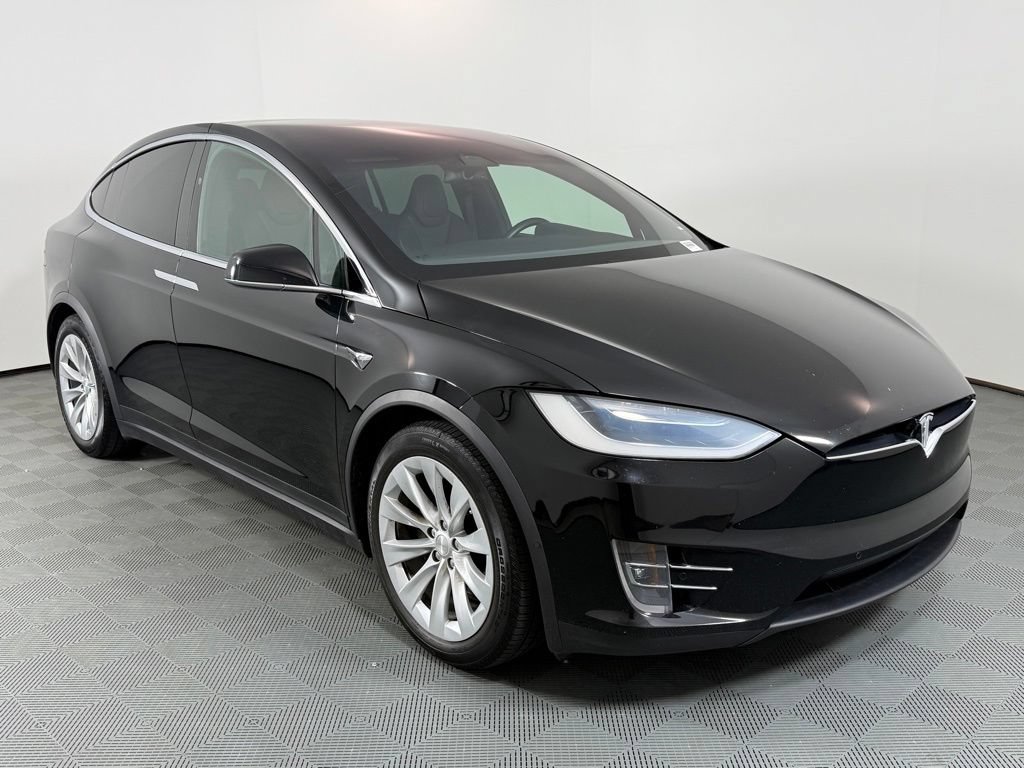 Used 2018 Tesla Model X 75D AWD/4WD image 9