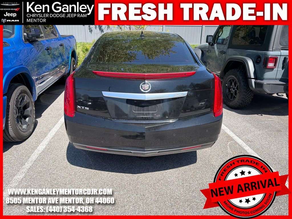 Used 2013 Cadillac XTS FWD image 9