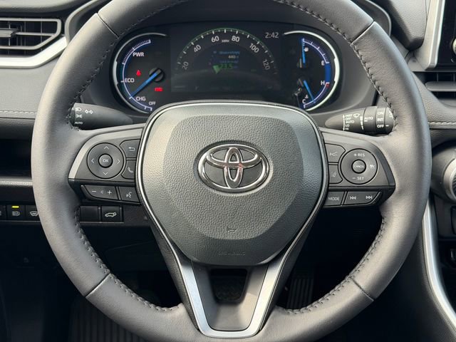 Certified 2025 Toyota RAV4 XLE w/ Convenience Package image 26