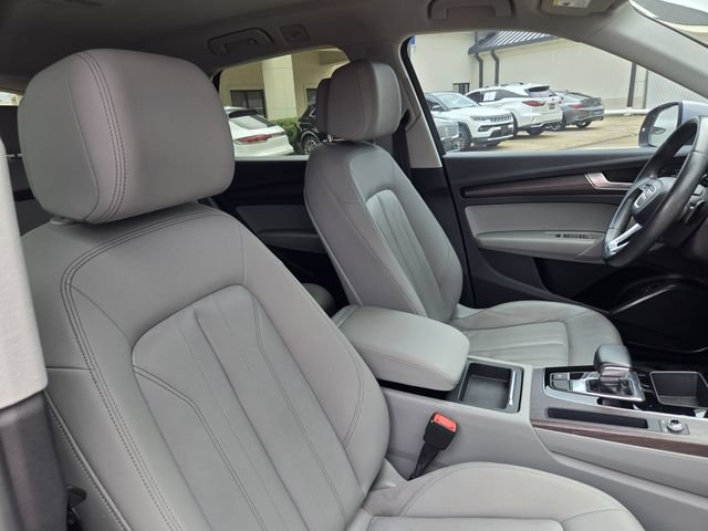 Used 2022 Audi Q5 2.0T Premium w/ Convenience Package AWD/4WD image 20