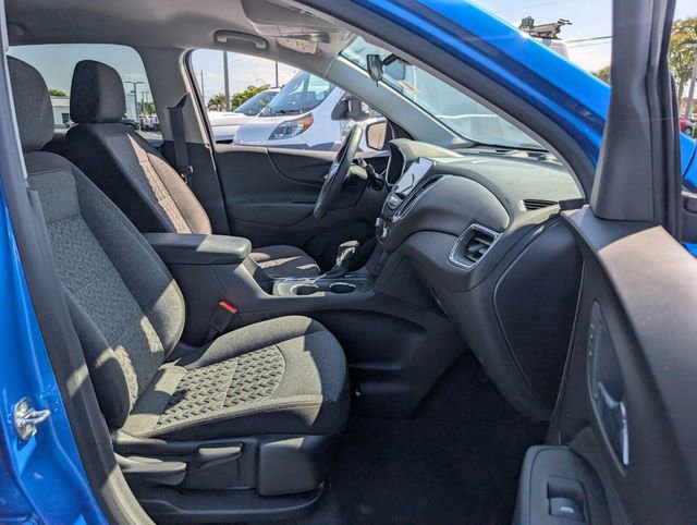 Used 2024 Chevrolet Equinox LT FWD image 17