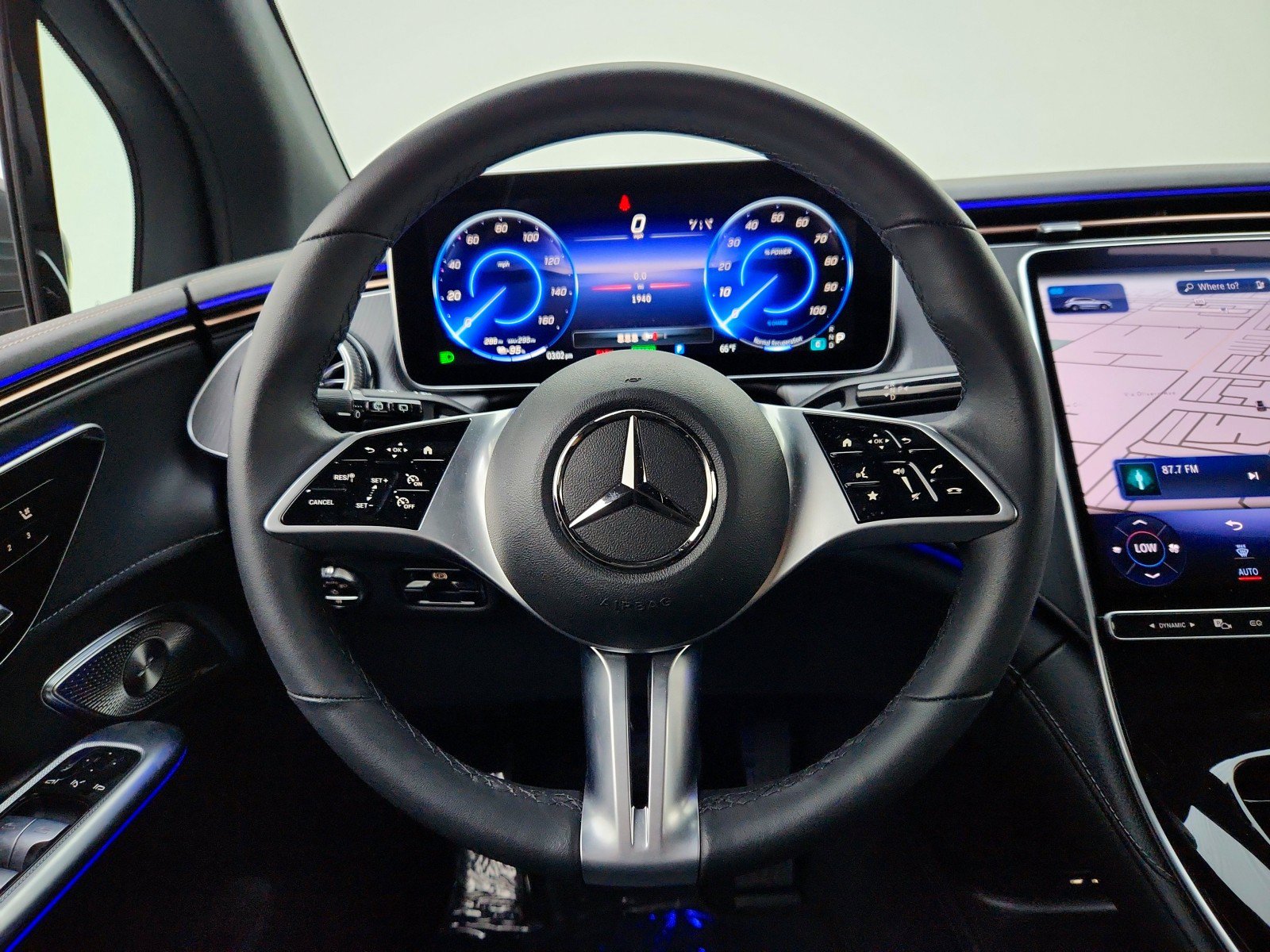 Certified 2025 Mercedes-Benz EQE 350+ SUV w/ AMG Line Exterior Package image 23