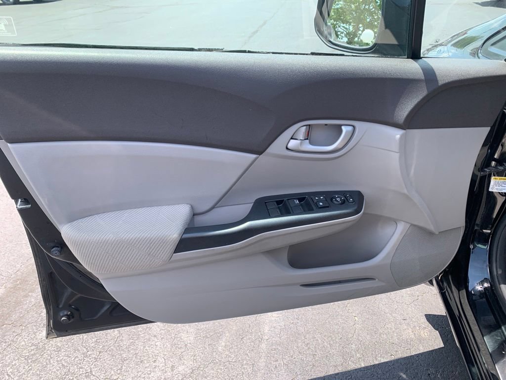 Used 2012 Honda Civic LX image 29