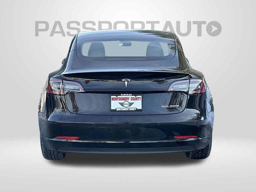Used 2022 Tesla Model 3 Performance image 3
