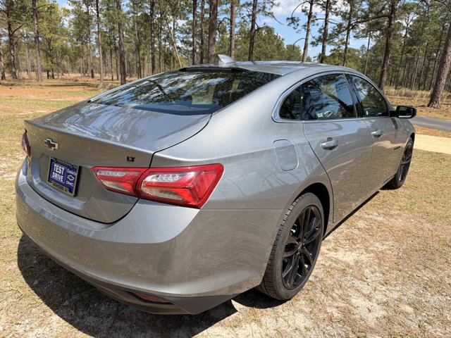 Used 2024 Chevrolet Malibu LT w/ Sport Edition image 5