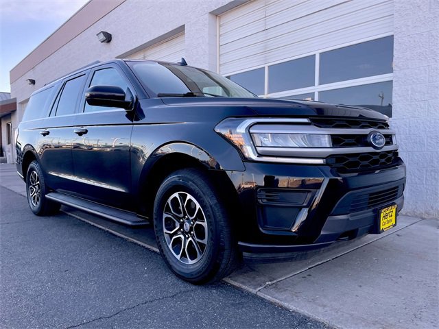 Used 2023 Ford Expedition Max XLT image 10