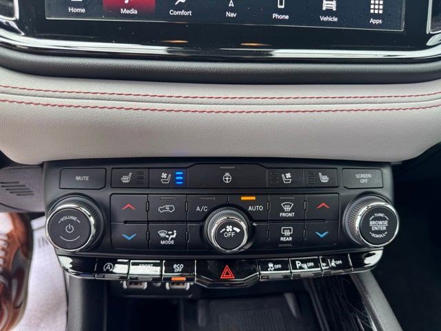 Used 2023 Dodge Durango Citadel AWD/4WD image 24