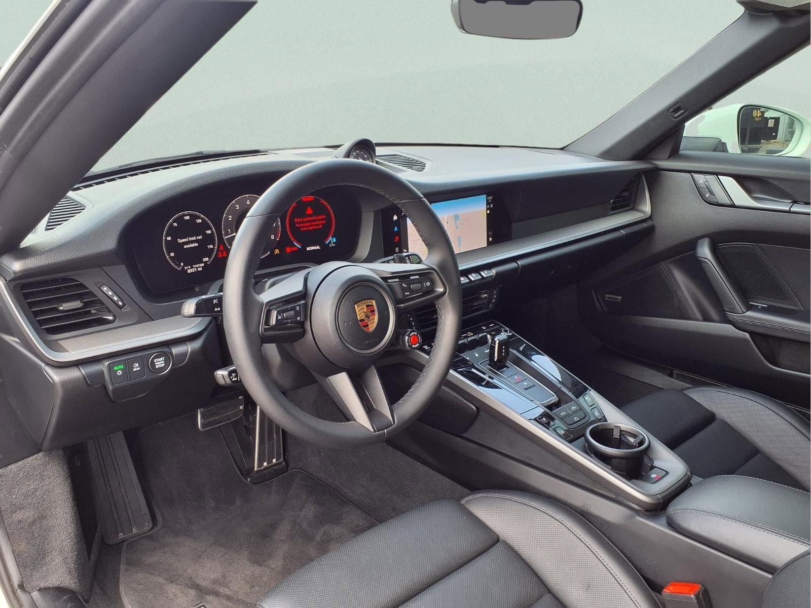 Used 2025 Porsche 911 Carrera RWD image 14
