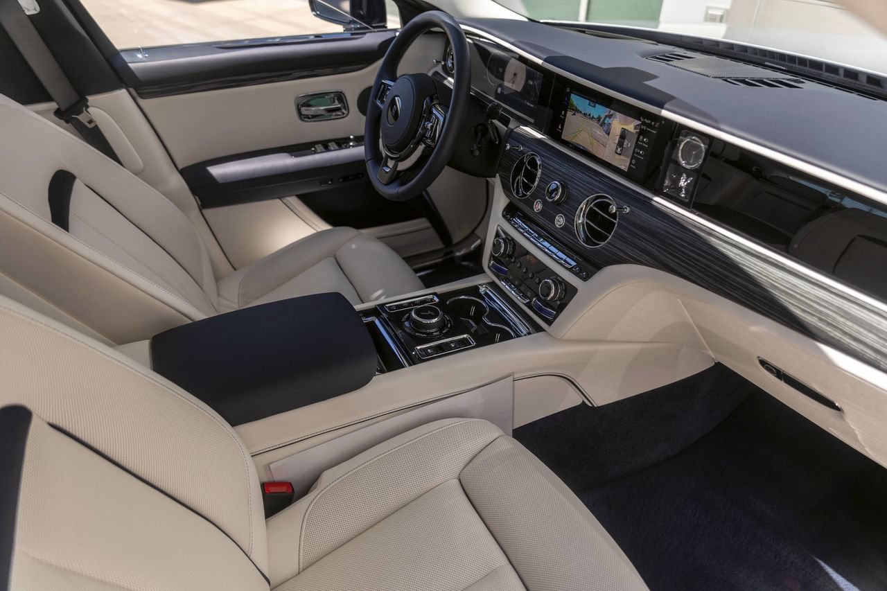 New 2025 Rolls-Royce Ghost AWD/4WD image 57