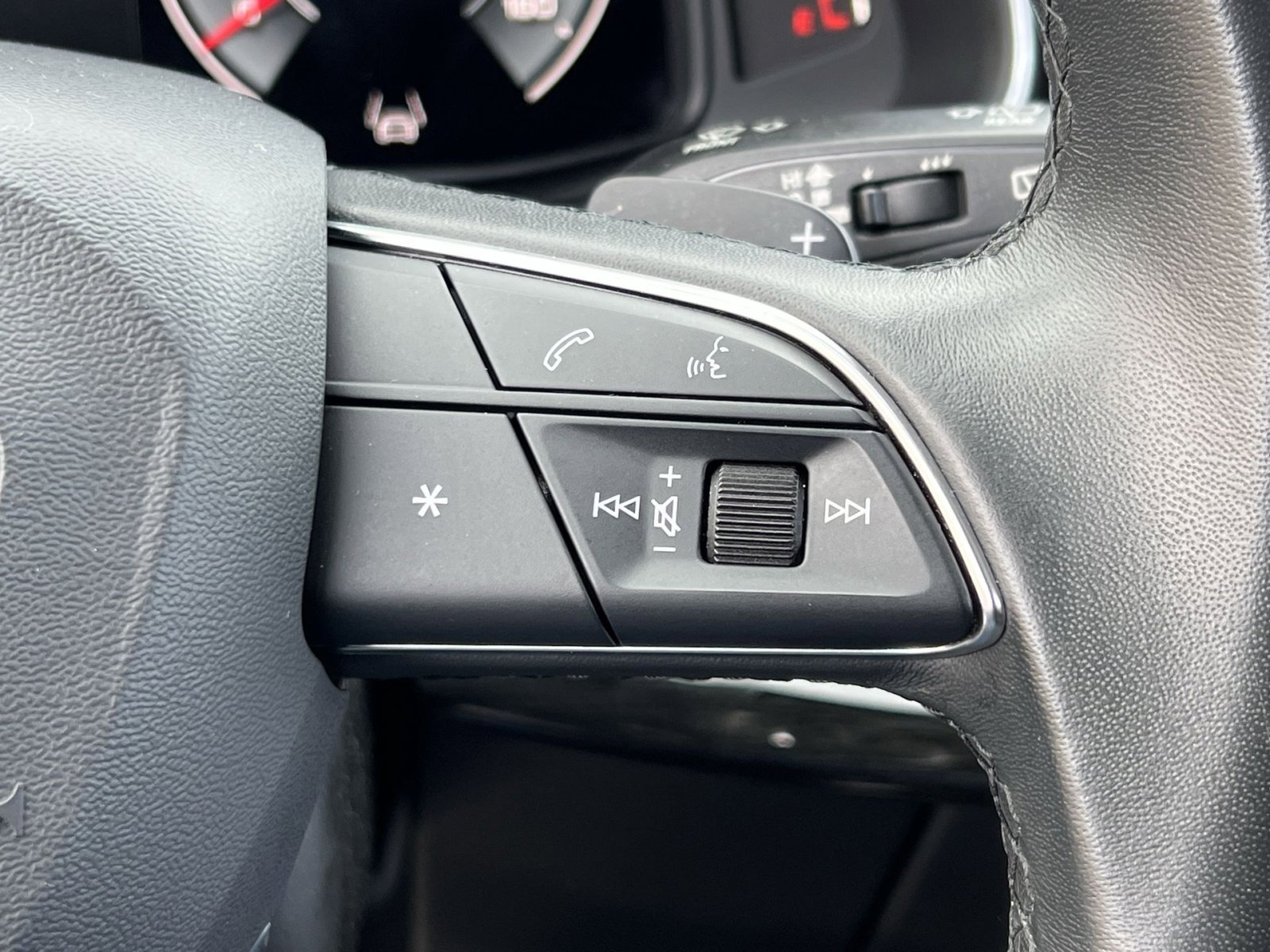 Used 2023 Audi Q7 3.0T Premium Plus image 30