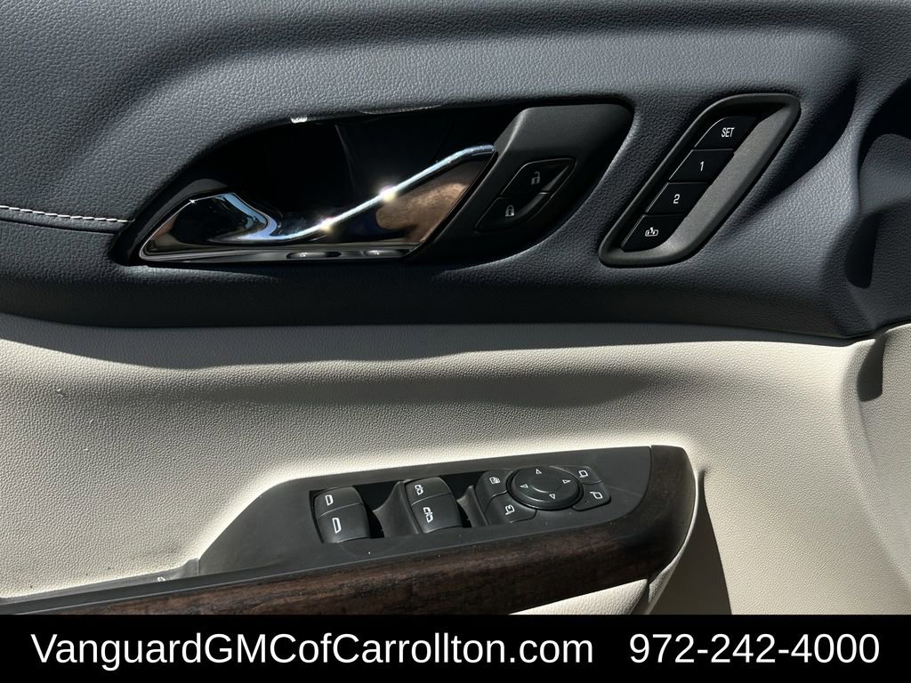 Used 2023 GMC Acadia Denali w/ Denali Ultimate Package image 25