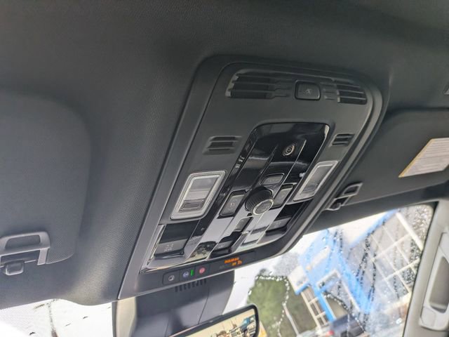 New 2026 Chevrolet Suburban High Country image 27