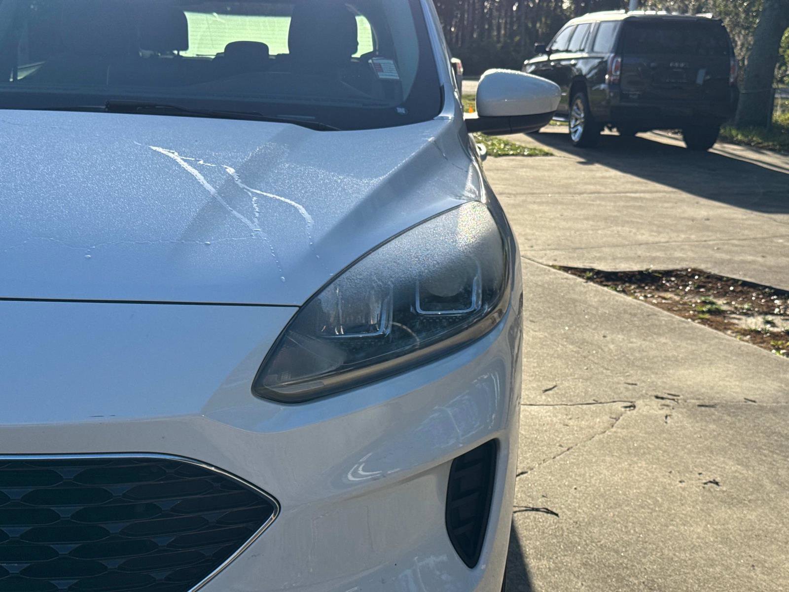 Used 2020 Ford Escape SE image 9