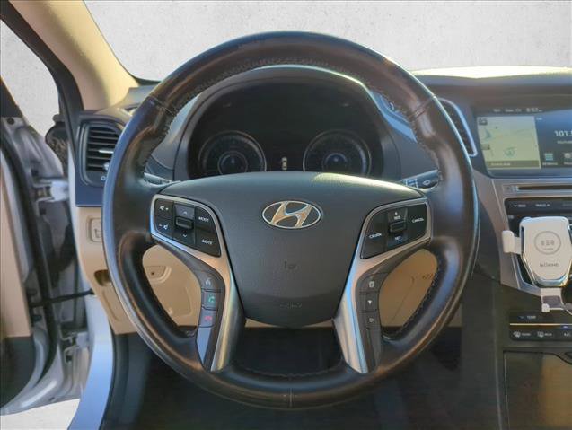 Used 2015 Hyundai Azera image 13
