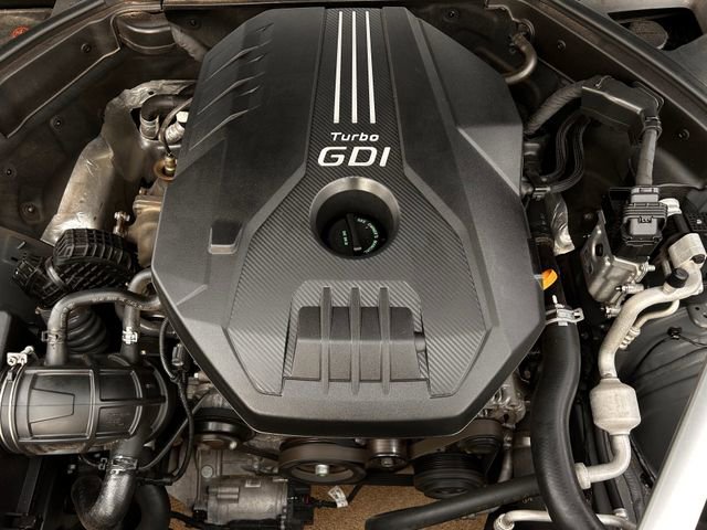 Used 2022 Genesis G70 2.0T image 28