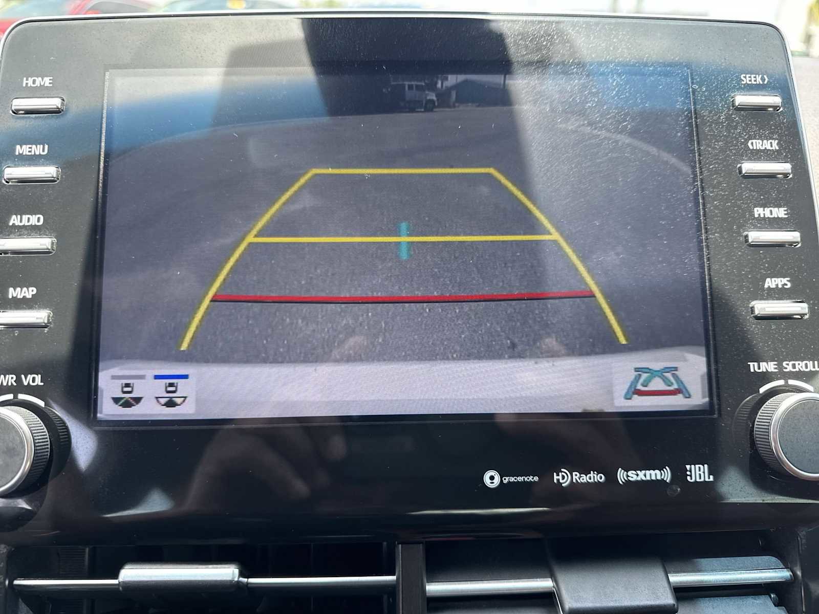 Used 2020 Toyota Avalon Limited FWD image 29