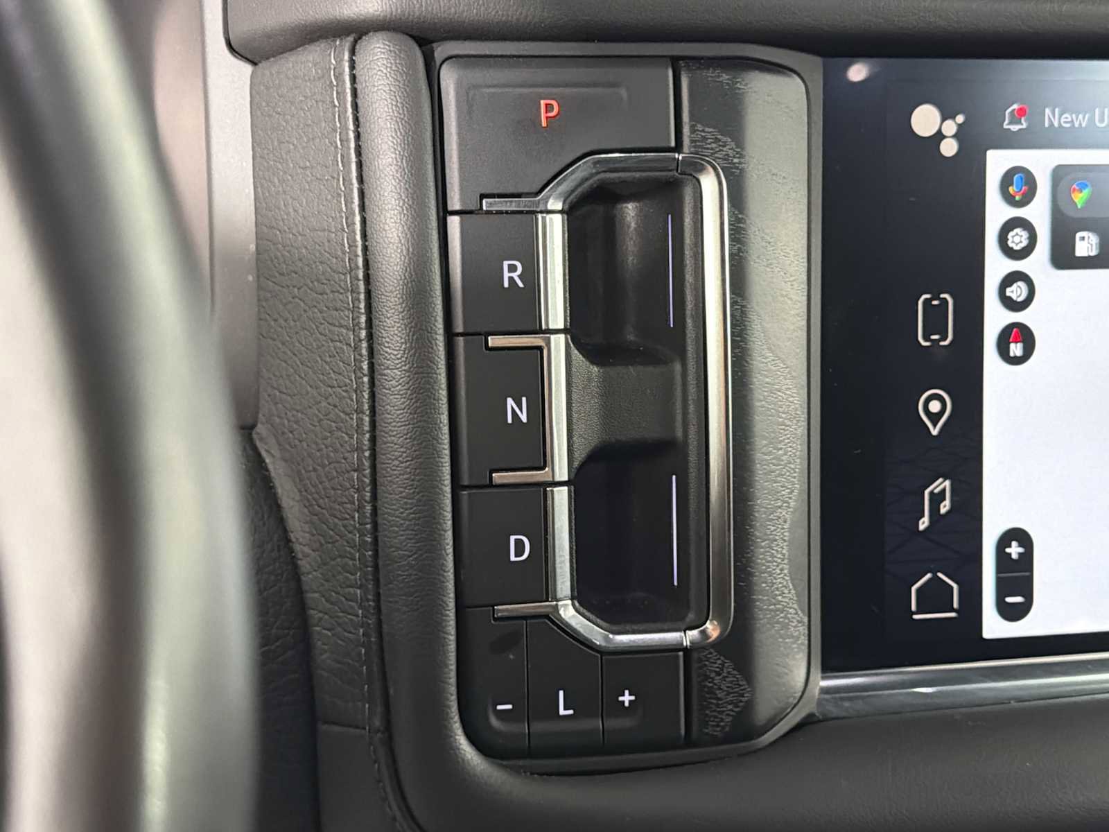 Certified 2023 GMC Yukon Denali AWD/4WD image 32