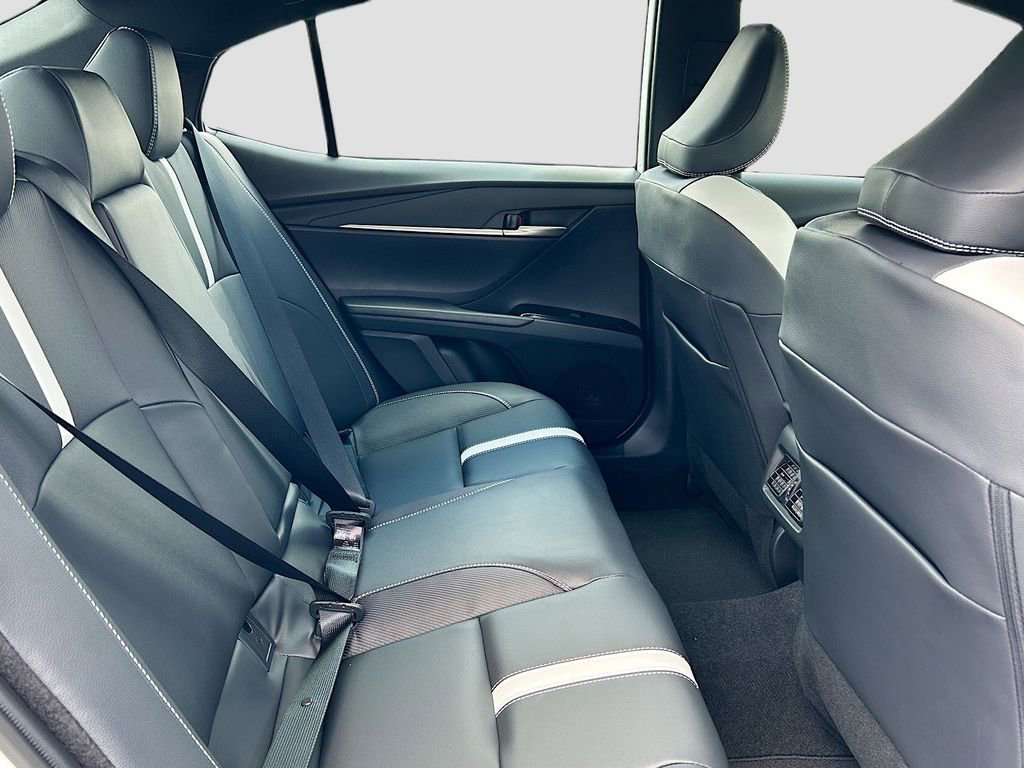 New 2025 Toyota Camry SE w/ Convenience Package image 25