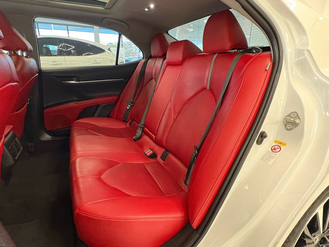 Used 2019 Toyota Camry XSE image 22