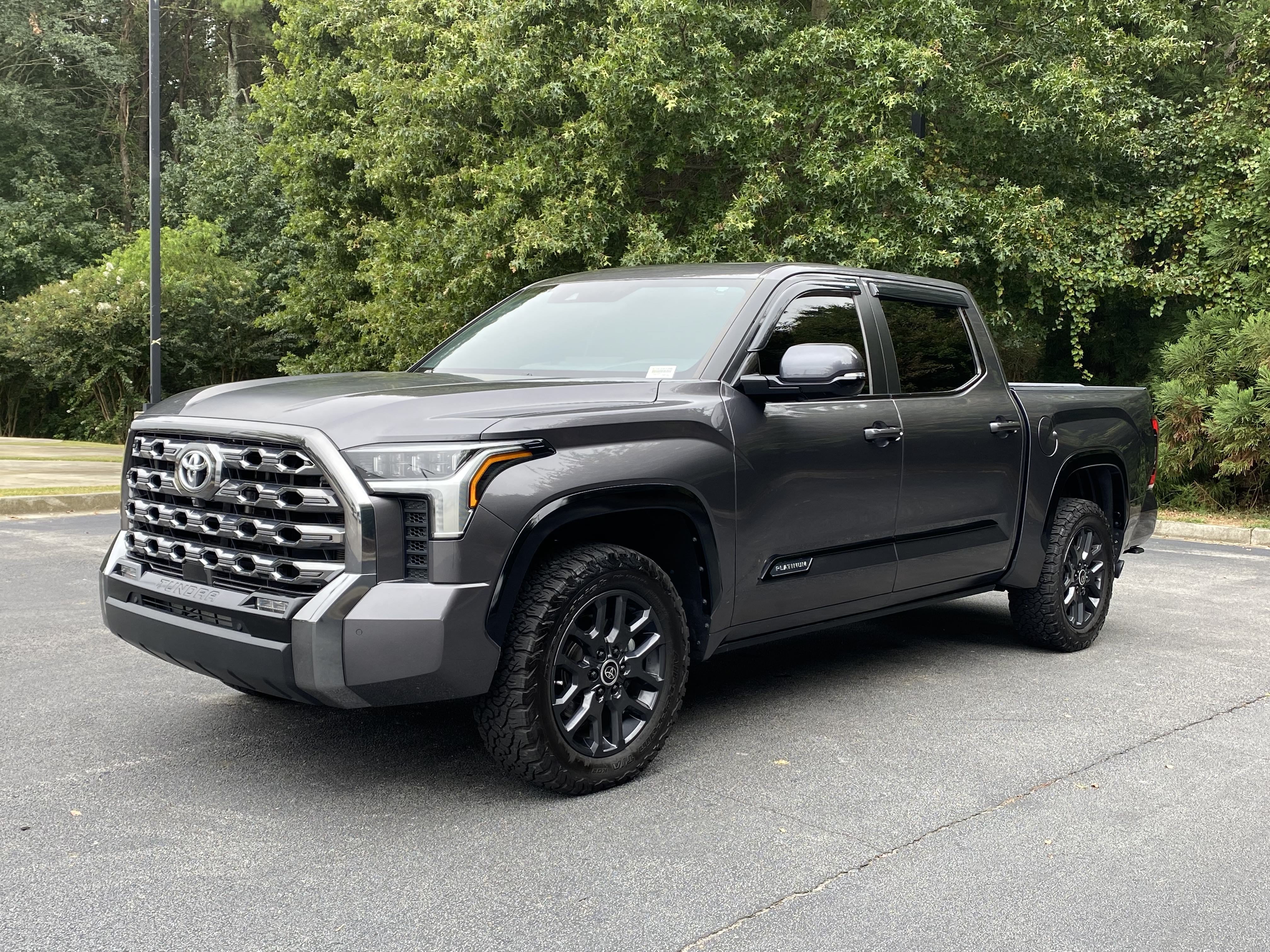 Used 2024 Toyota Tundra Platinum AWD/4WD image 5