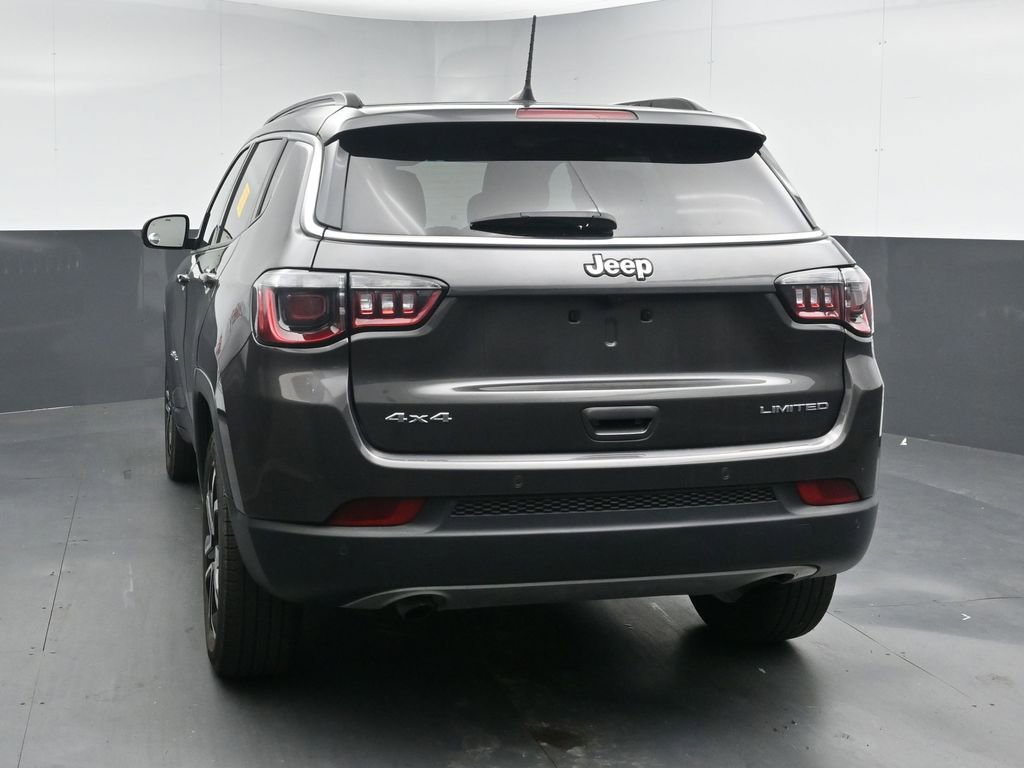 Used 2023 Jeep Compass Limited image 6
