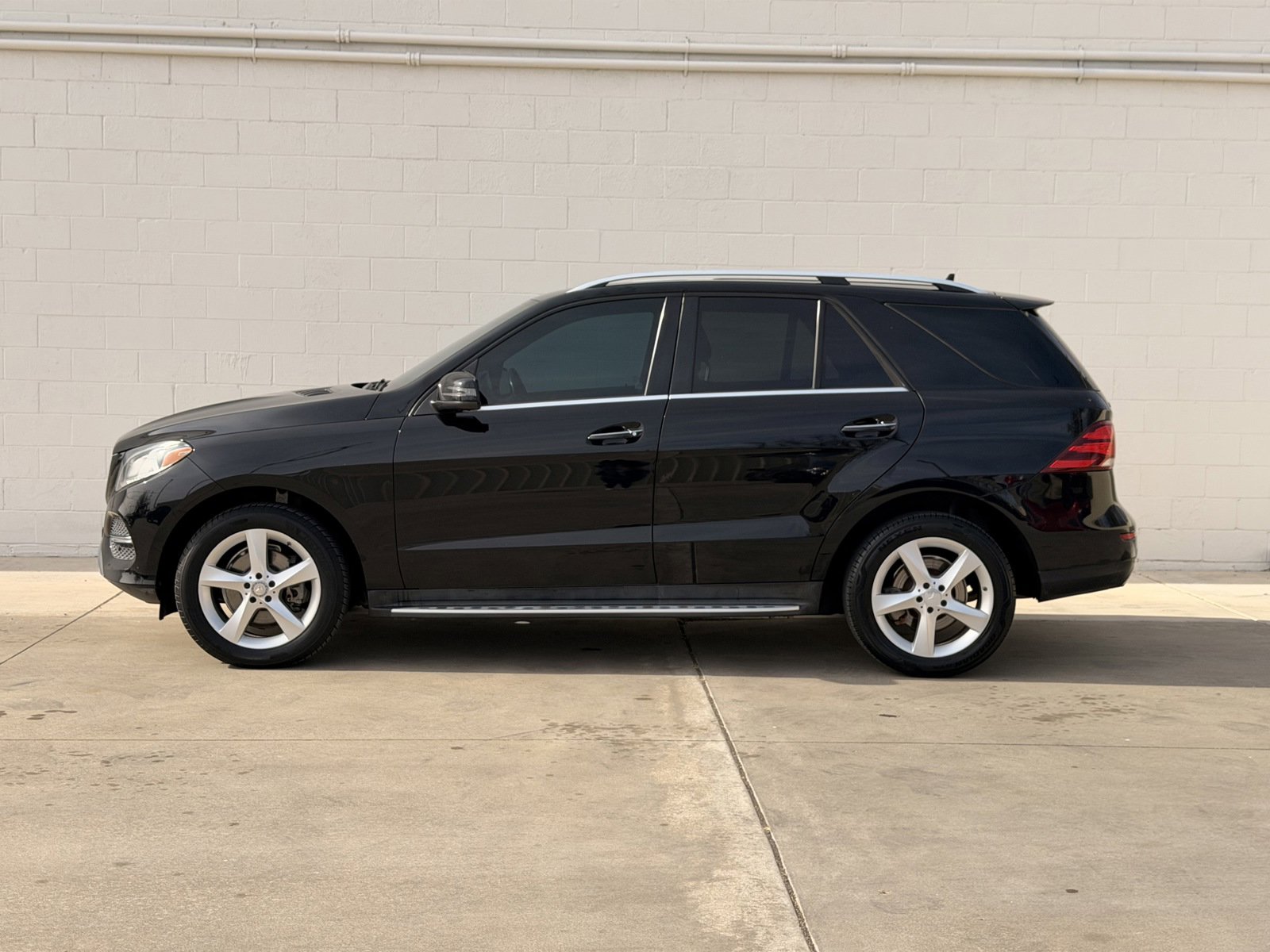 Used 2017 Mercedes-Benz GLE 350 image 7