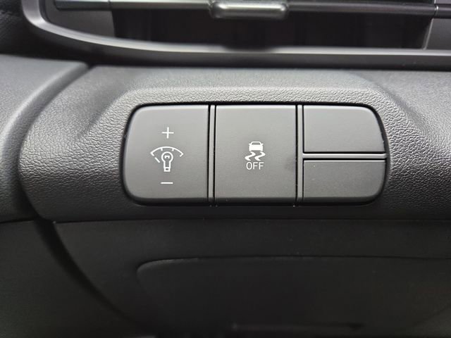 New 2026 Hyundai Elantra Sport FWD image 21