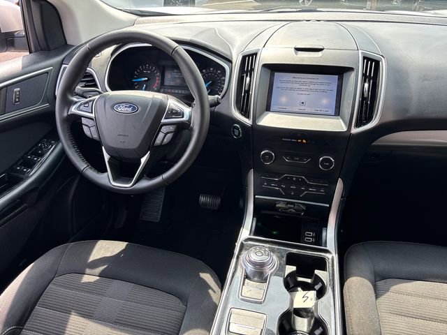 Used 2019 Ford Edge SEL image 12
