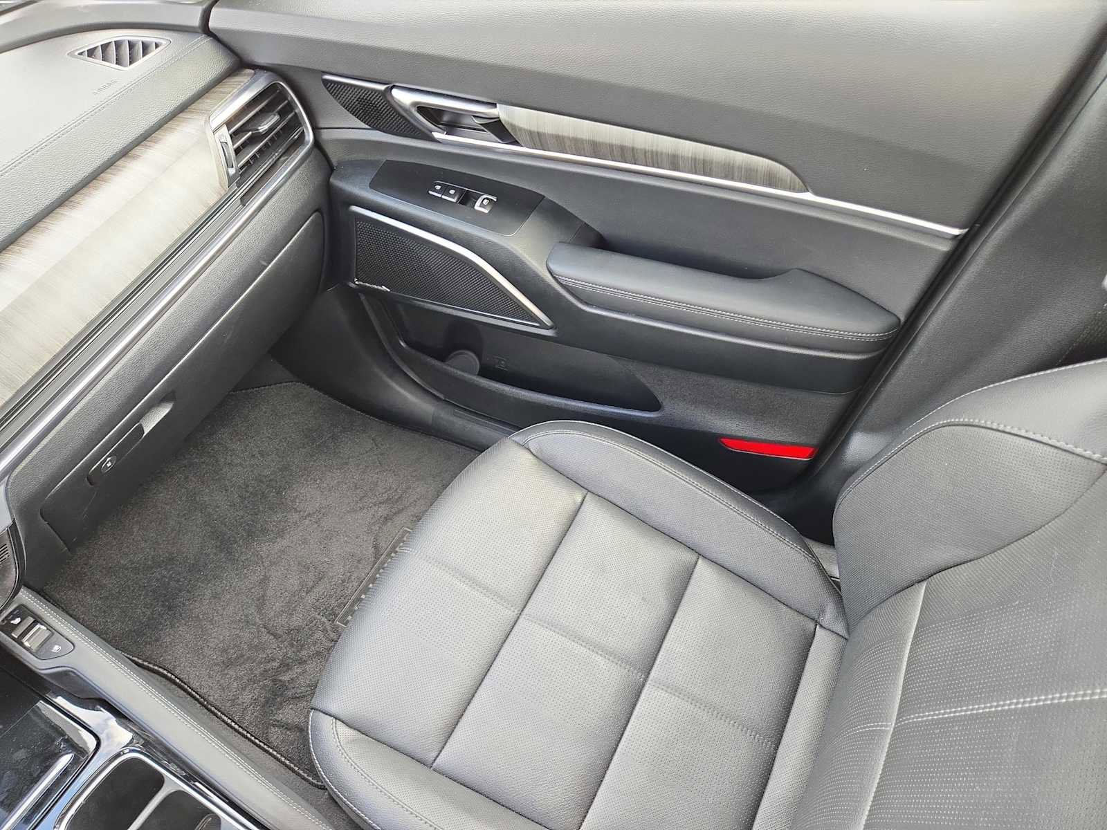 Used 2024 Kia Telluride SX w/ Towing Package image 29