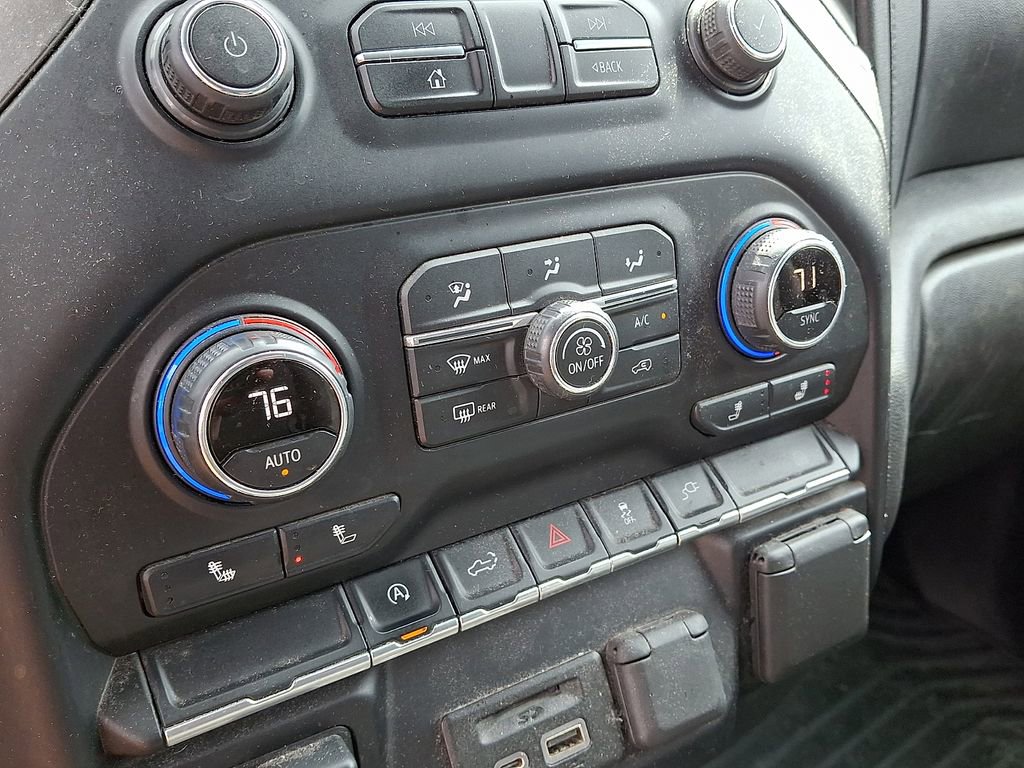 Used 2020 Chevrolet Silverado 1500 LT w/ All-Star Edition image 15