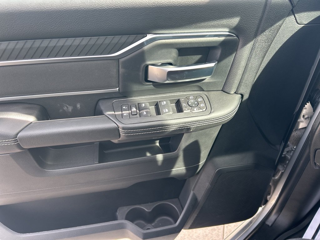 New 2026 RAM 3500 Big Horn AWD/4WD image 20