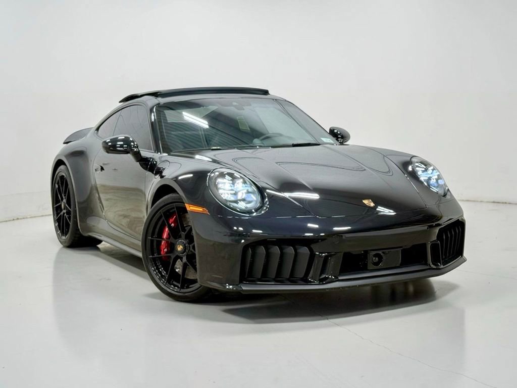 Used 2026 Porsche 911 Carrera GTS w/ Premium Package RWD image 6