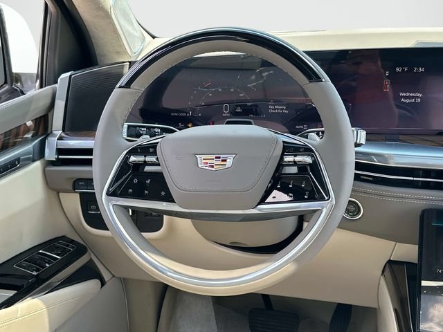Used 2026 Cadillac Escalade ESV Platinum Luxury w/ LPO, Floor Liner Package AWD/4WD image 5