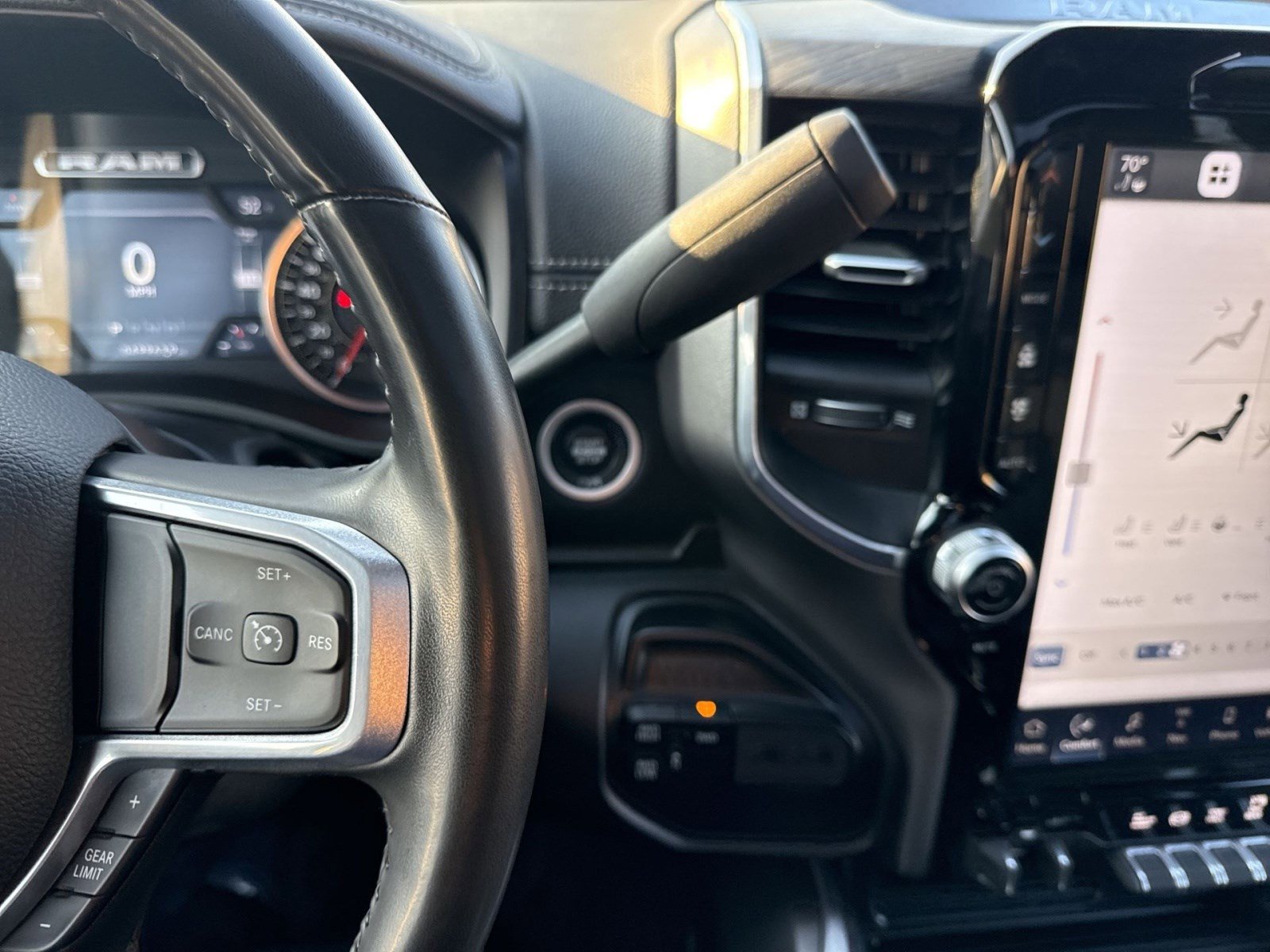 Used 2024 RAM 2500 Laramie w/ Night Edition image 20