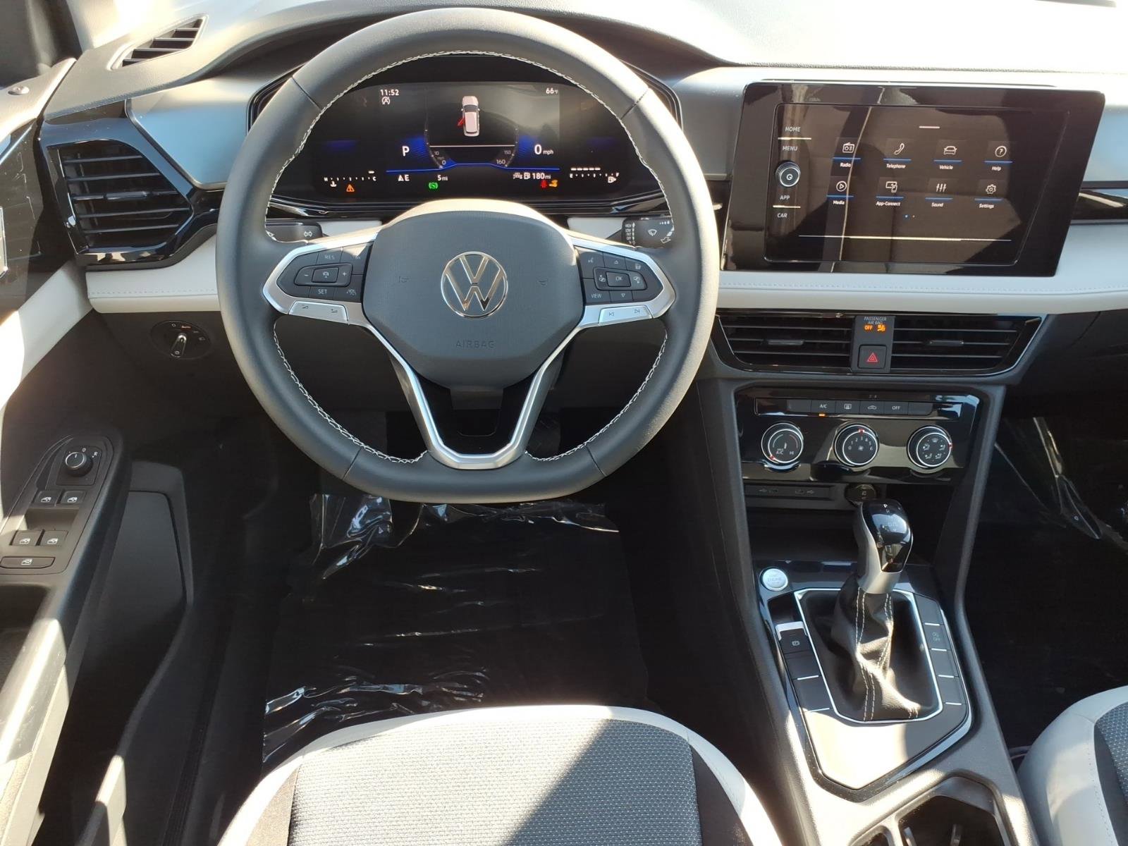 New 2026 Volkswagen Taos S image 11