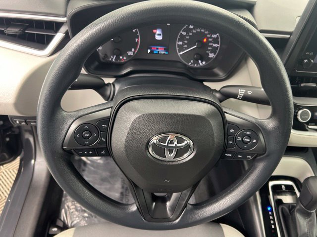Used 2023 Toyota Corolla LE FWD image 18