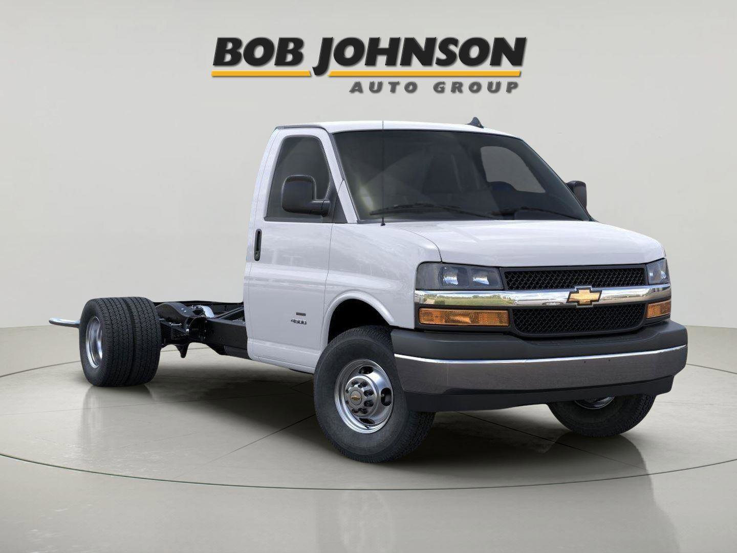 New 2025 Chevrolet Express 3500 w/ Power Convenience Package image 15