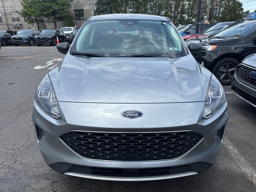 Used 2022 Ford Escape SE w/ Convenience Package AWD/4WD image 2