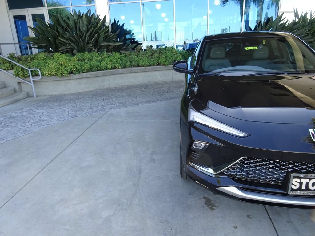 New 2026 Buick Envista Avenir FWD image 29