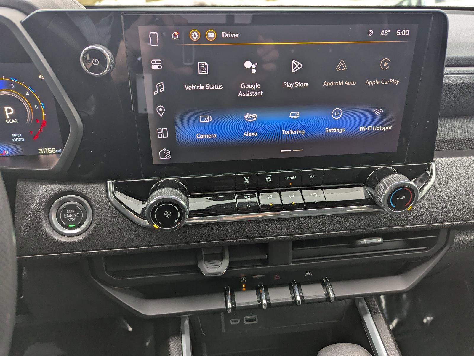 Used 2024 Chevrolet Colorado Trail Boss w/ Technology Package image 11